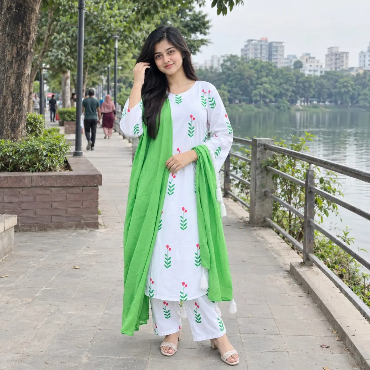 Online Trending Three-Piece Collection