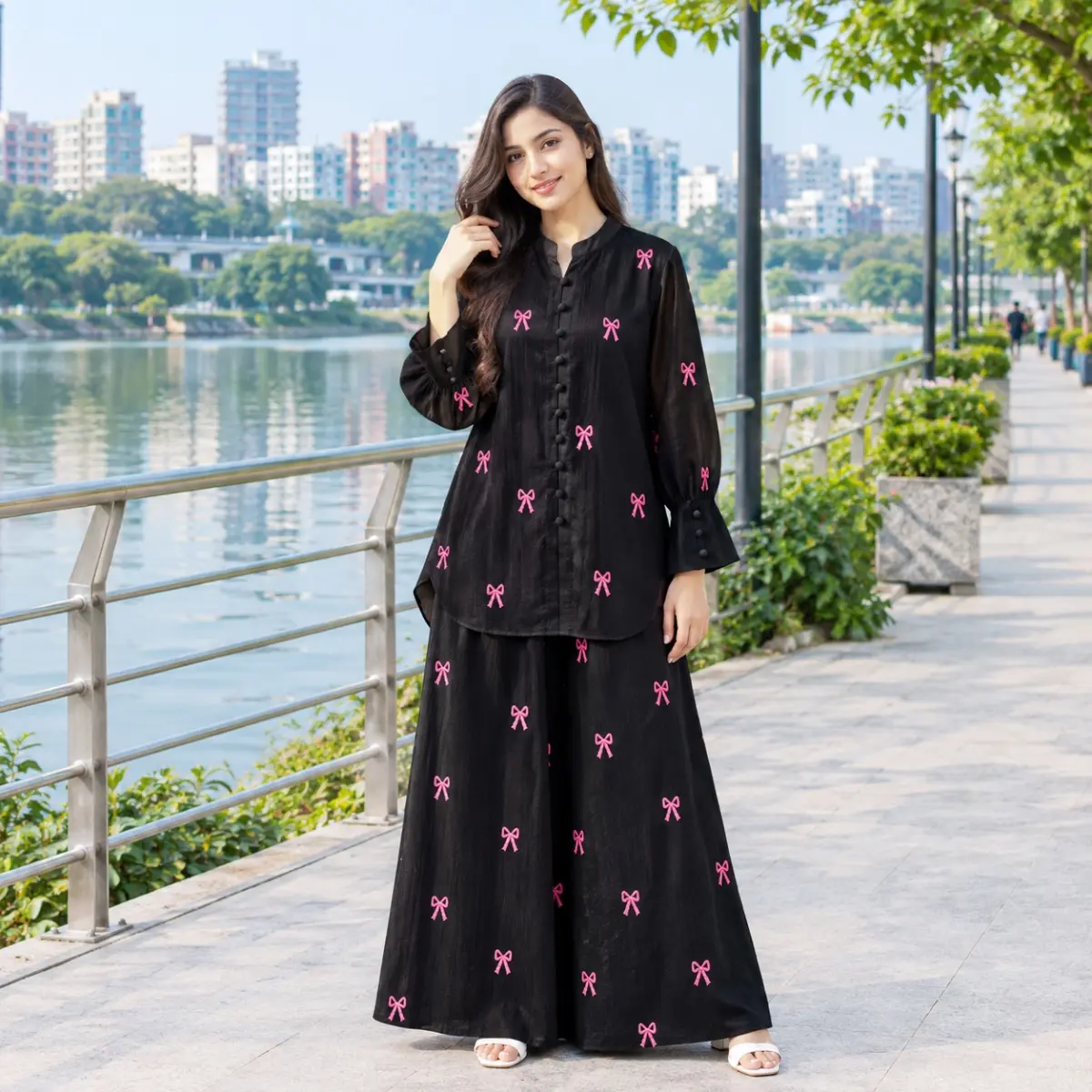 পাকিস্তানি ভাইরাল ওয়েস্টার্ন ড্রেস