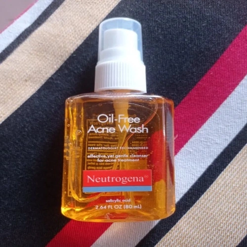 Neutrogena Oil-Free Acne Wash - 80ml